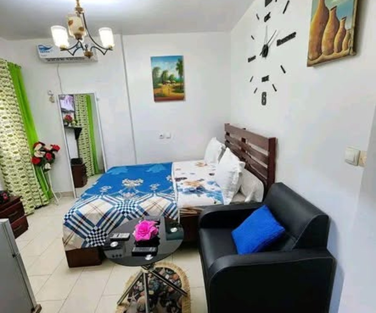 Chambre meublée à Biyem-Assi, Carrefour Scalom