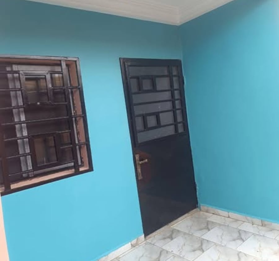 Chambre à louer à Barrière Ahala