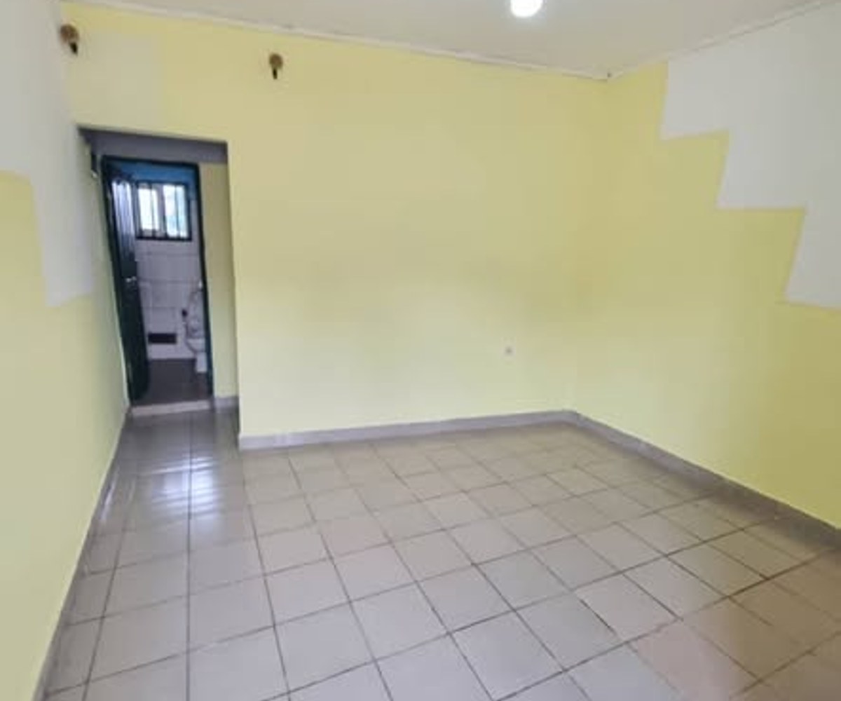 Studio moderne à louer - Biyem-Assi, Yaoundé