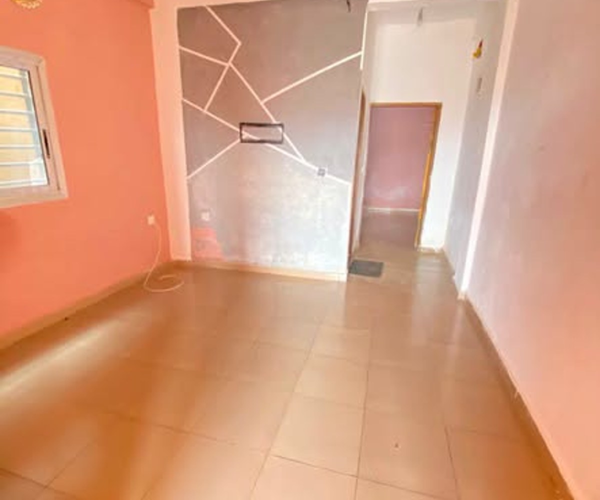 Studio moderne à louer à TKC