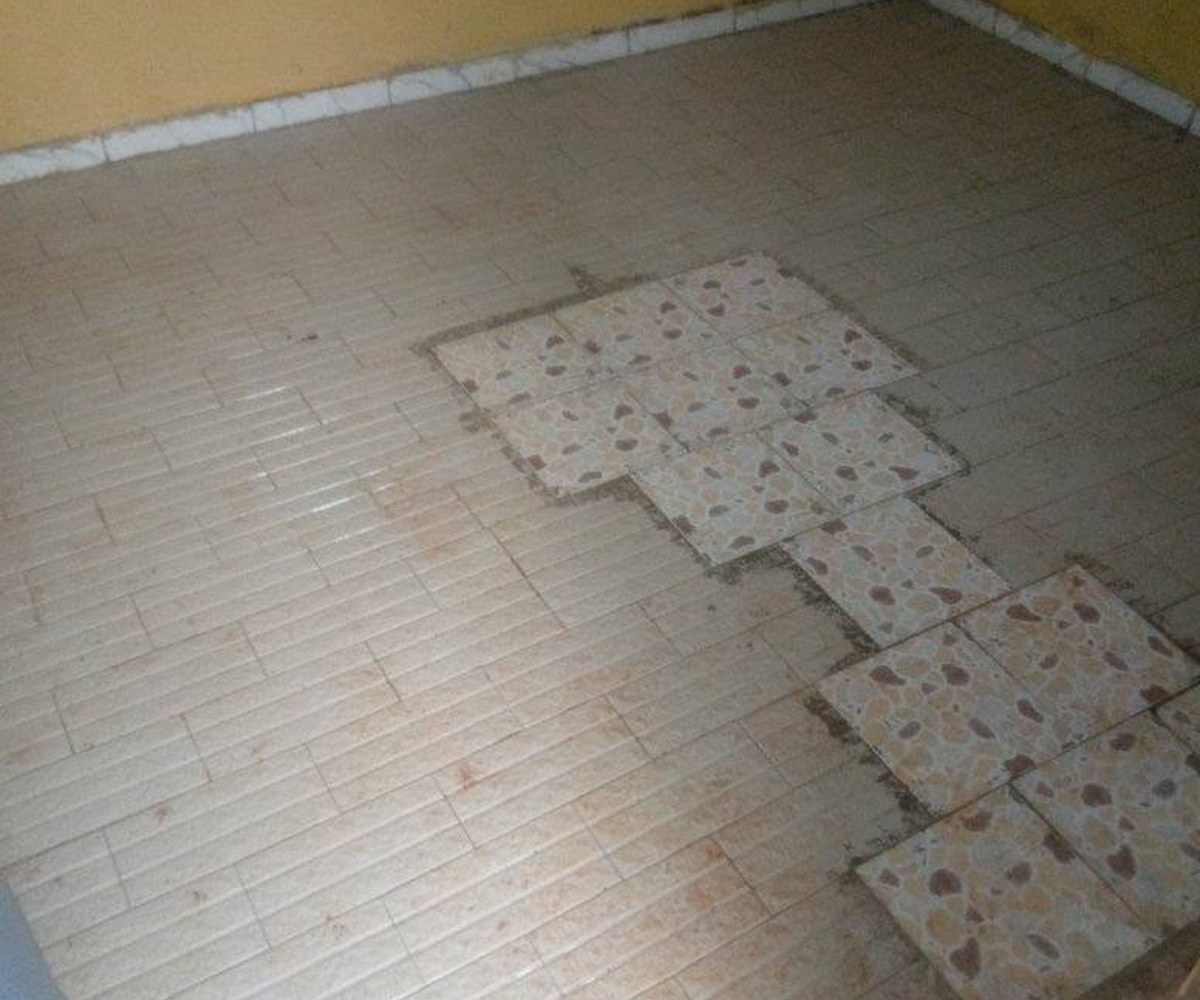 Grande chambre moderne 2 pièces à Nkolbisson