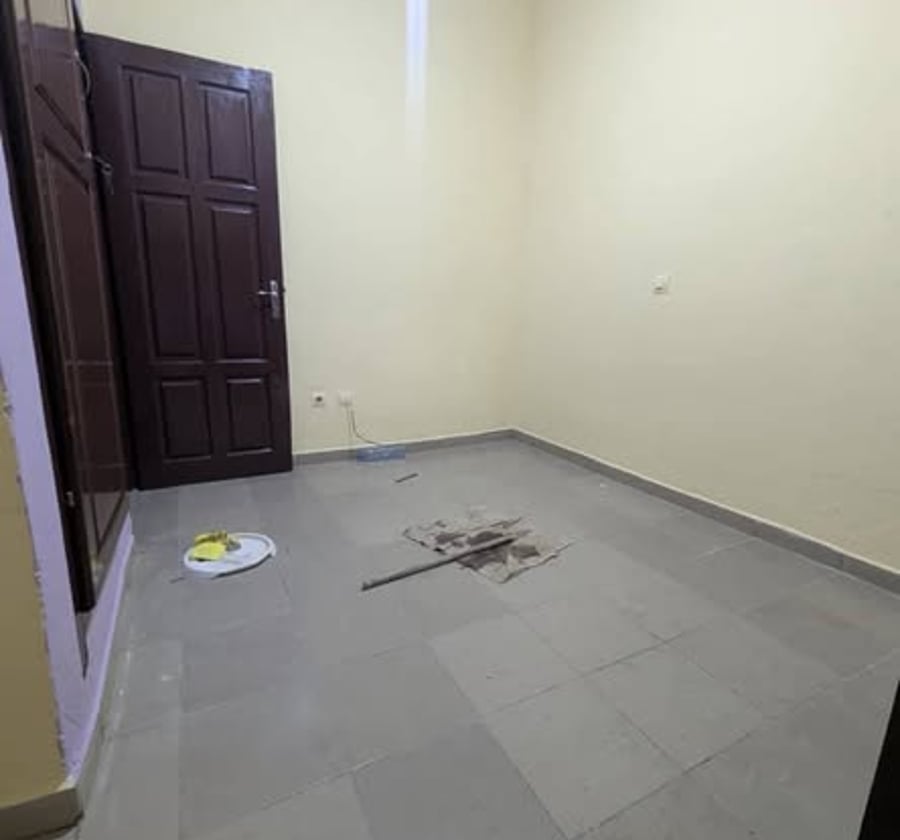 Chambre moderne à louer - Ndogbong, Douala