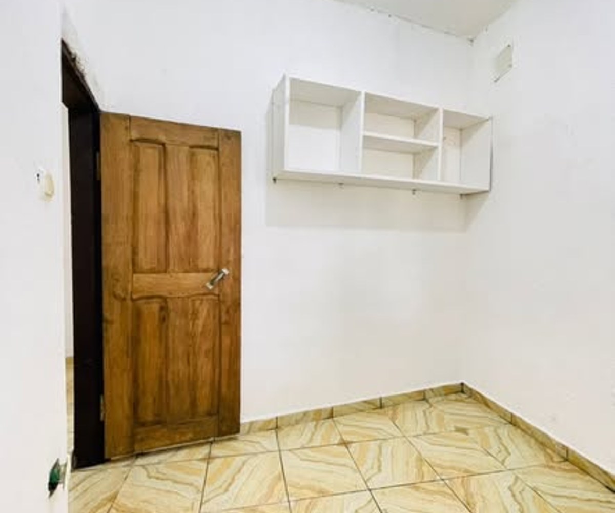 Studio moderne à louer – Logpom Bassong