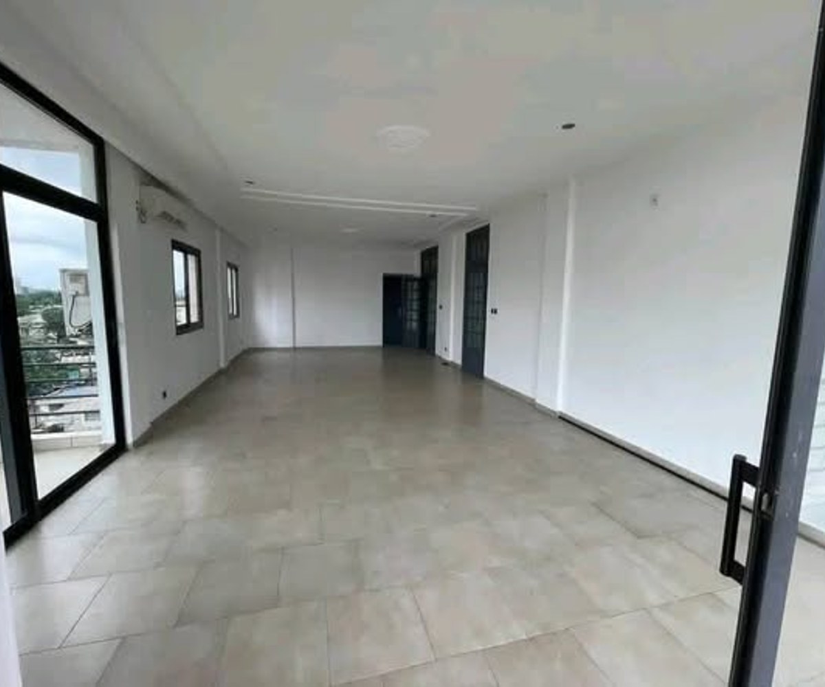 Appartement 3 chambres haut standing à Bali, Douala