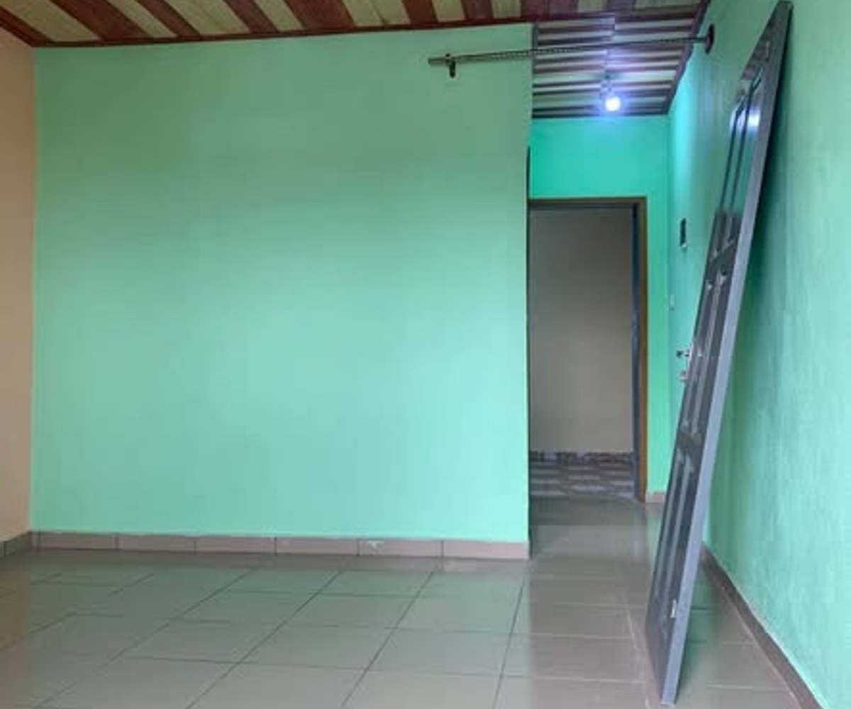 Studio moderne à Village, Douala - 50 000 XAF/mois