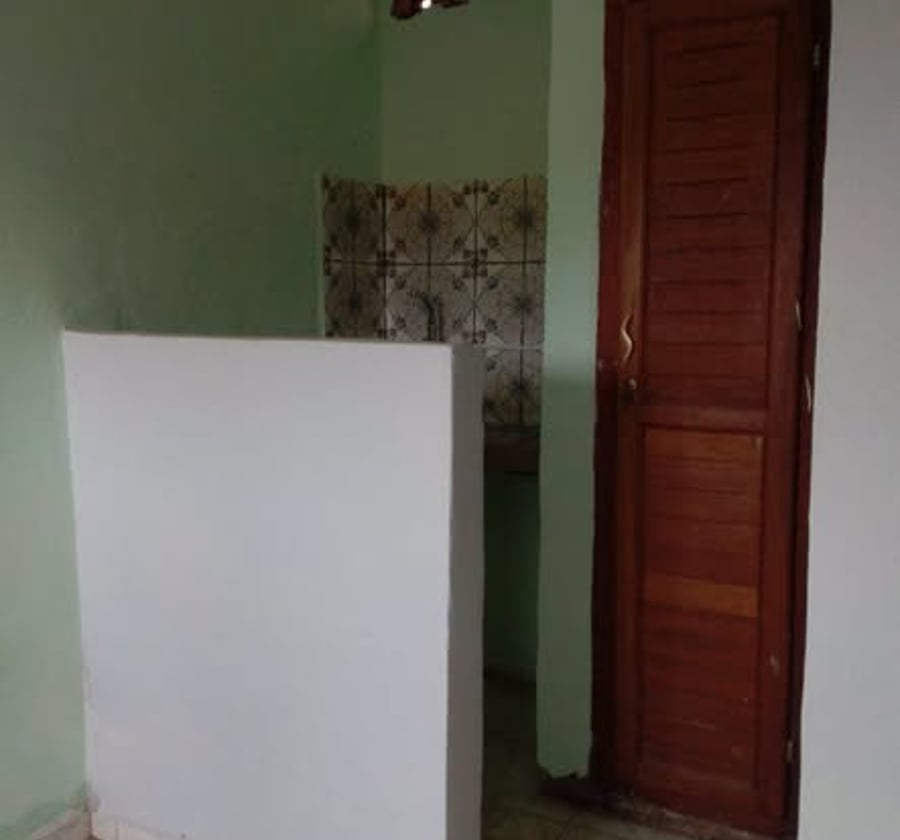 Chambre moderne à louer à Nkoabang