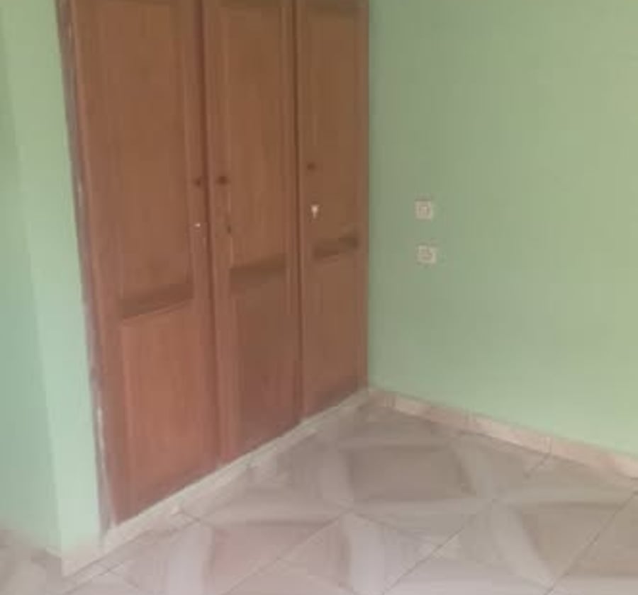 Chambre à louer – Jouvence, Yaoundé