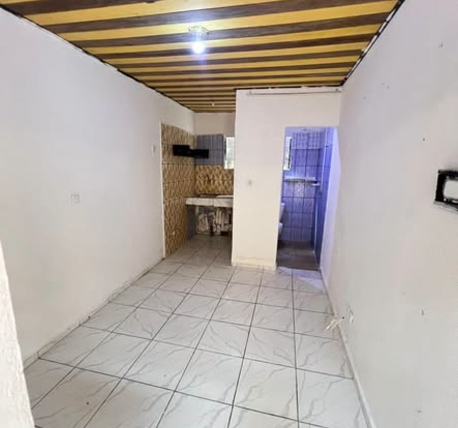 Chambre moderne à Logbessou