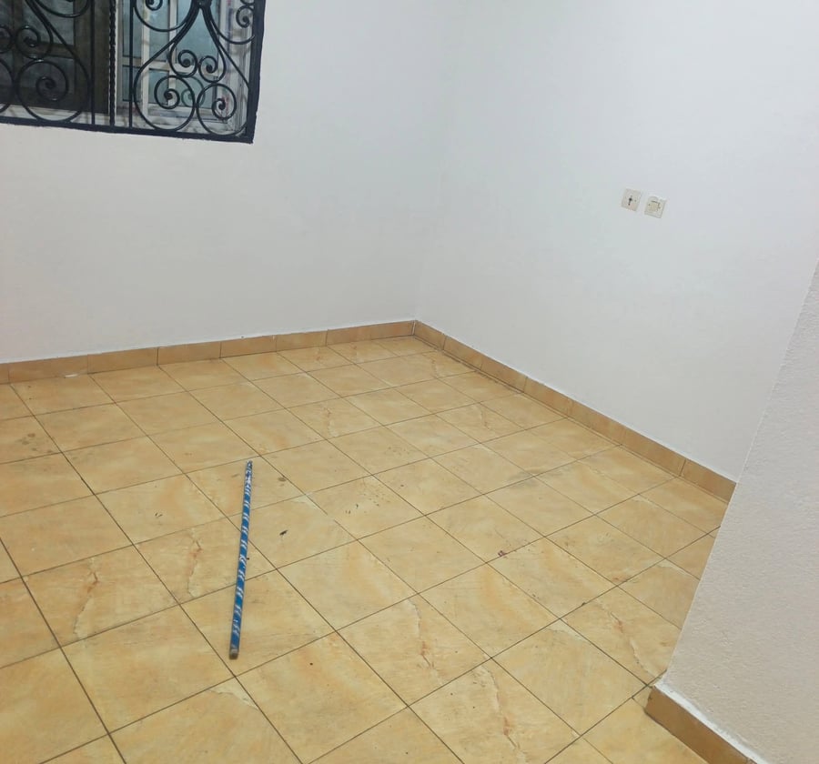 Studio moderne à louer - Ndokoti