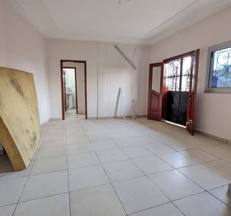 Appartement à louer à Nkolnda - 2 chambres