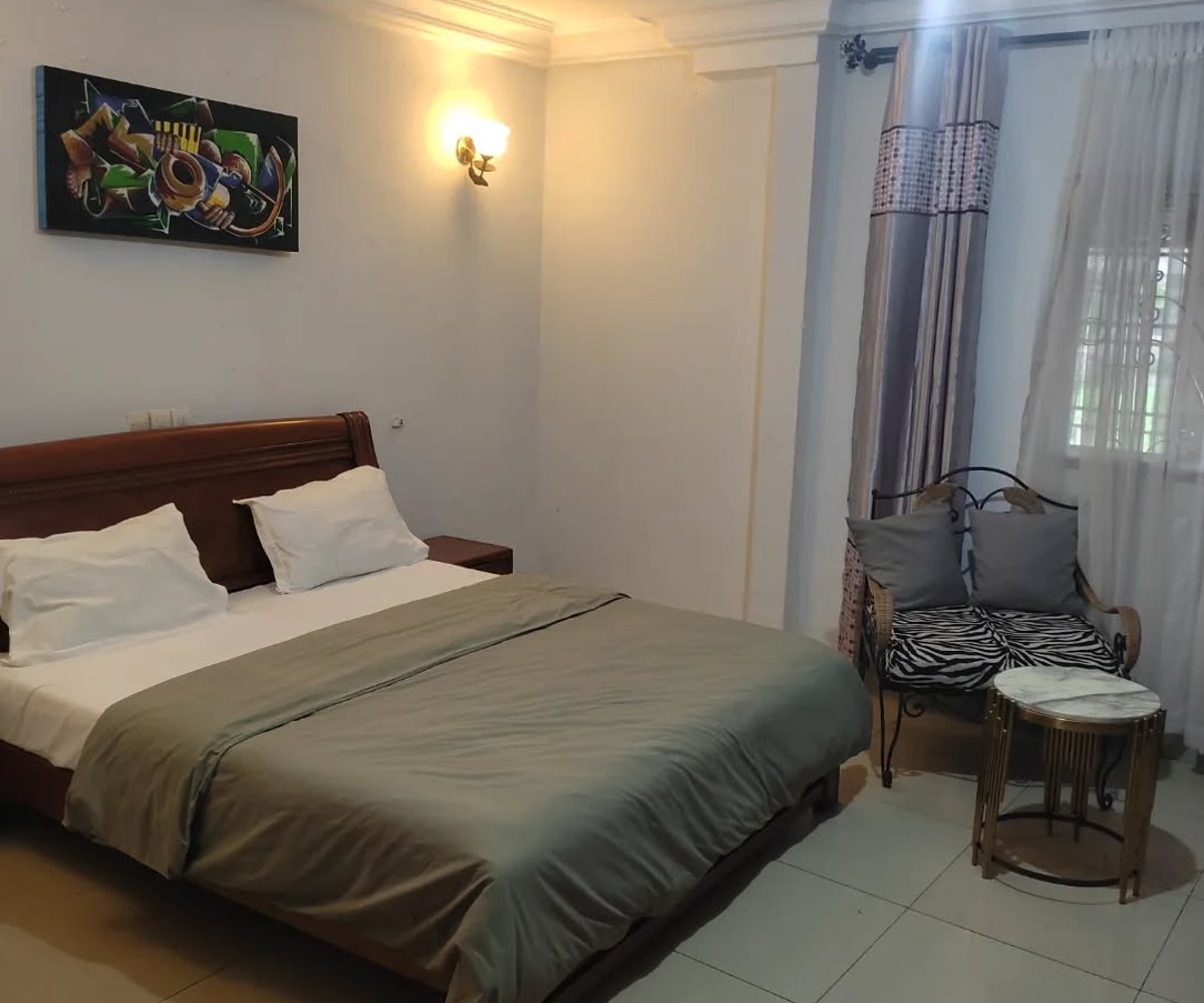 Chambres meublées à Yaoundé Nsimeyong
