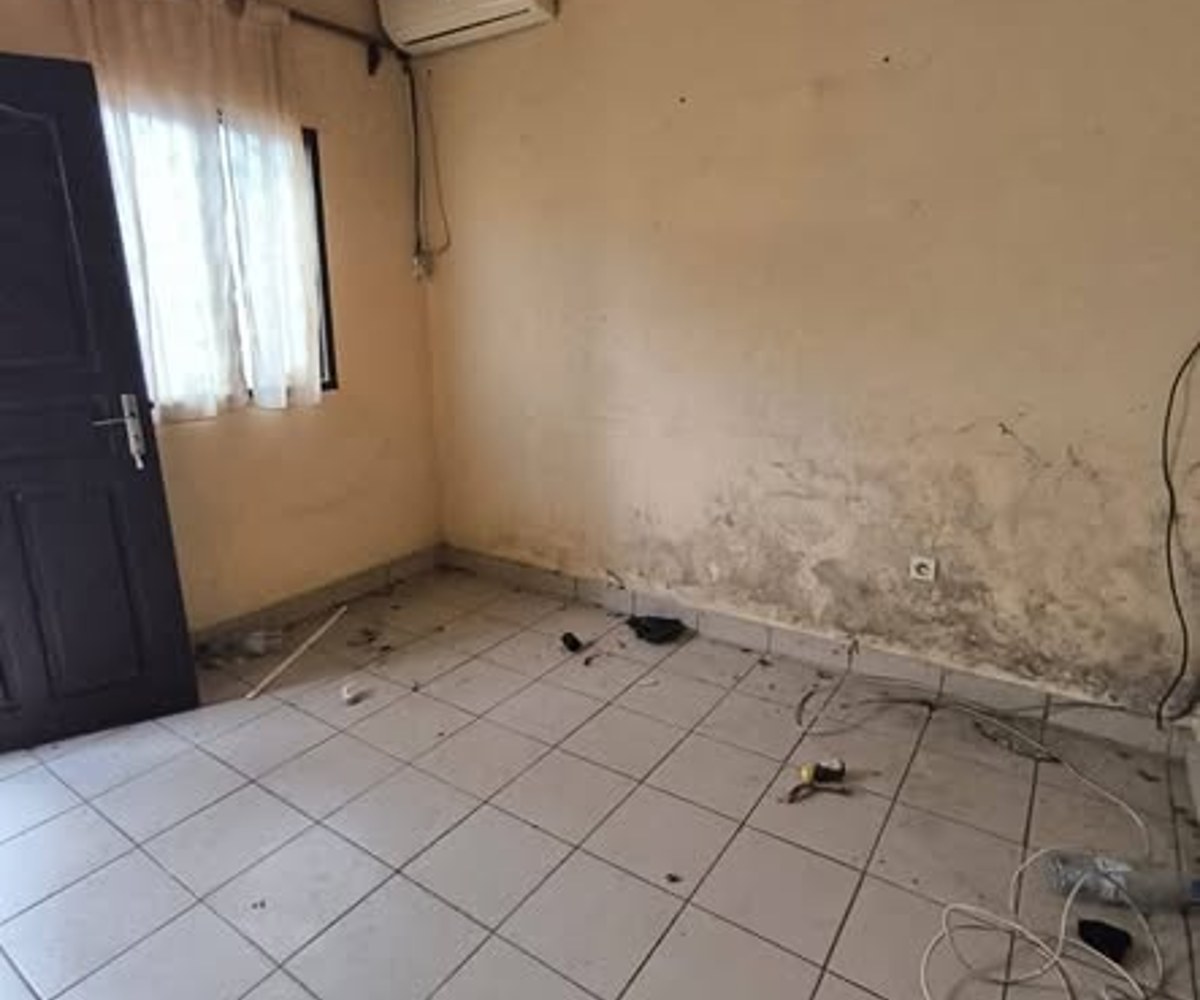 Studio moderne à Ndogbong Vallée Bifaga