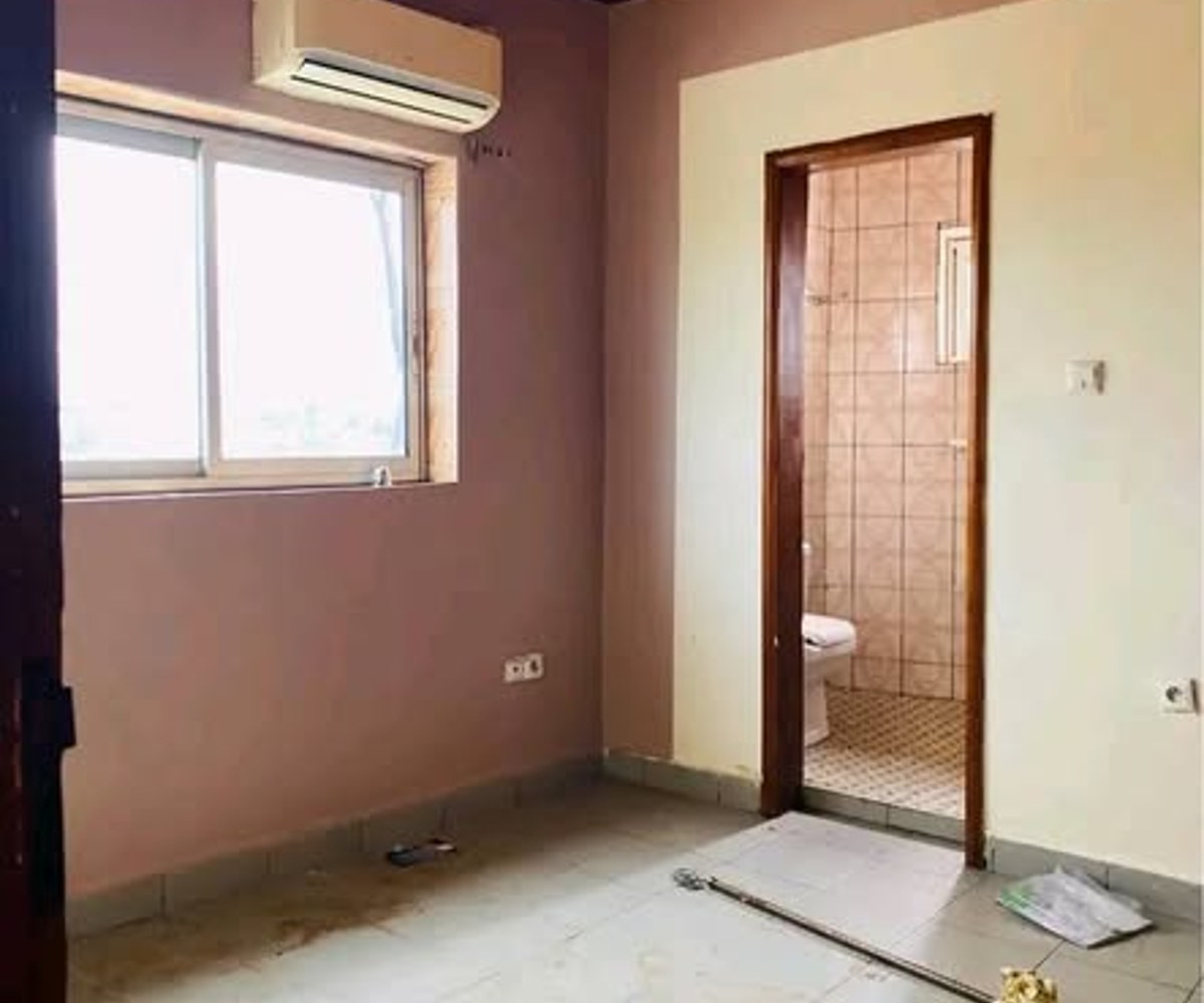 Appartement moderne à louer - Logbaba 2 poteaux