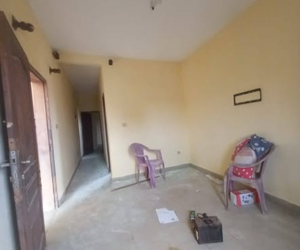 Studio disponible à Ndogbong, Douala - 60 000 XAF/mois