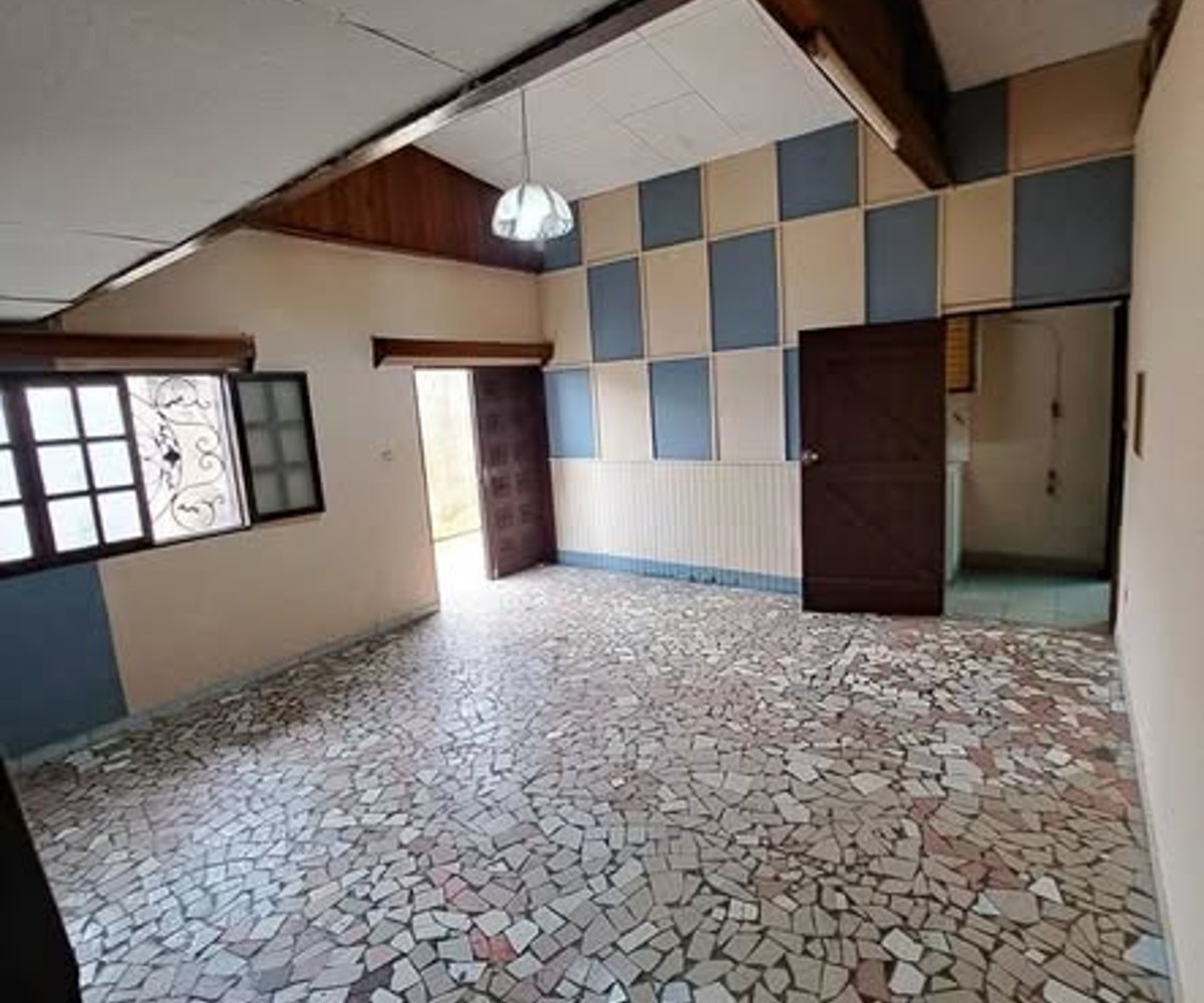 Studio à louer à Nkoabang