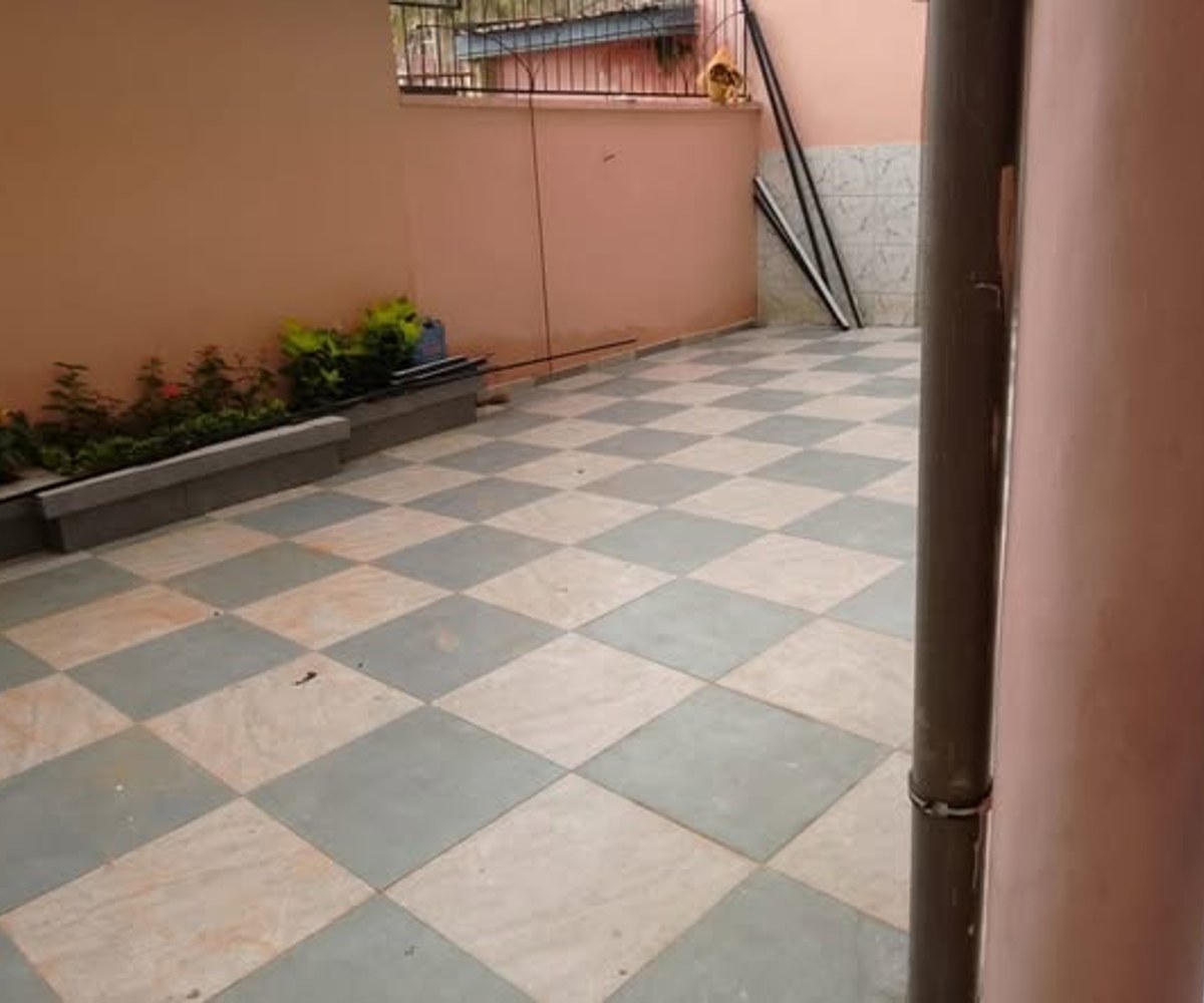 Appartement moderne à louer à Ngousso