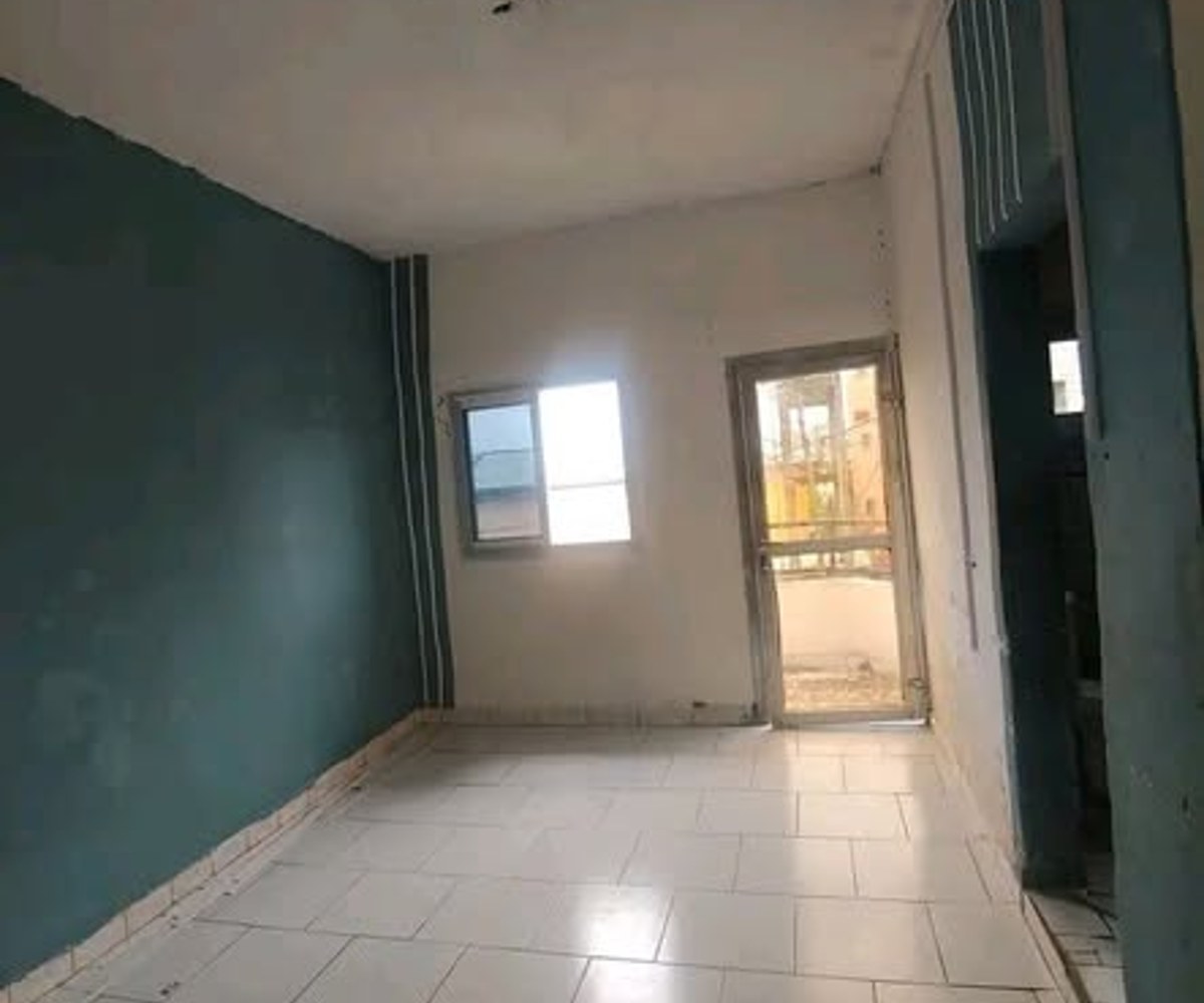 Chambre moderne 35k - Logpom Gabon Bar