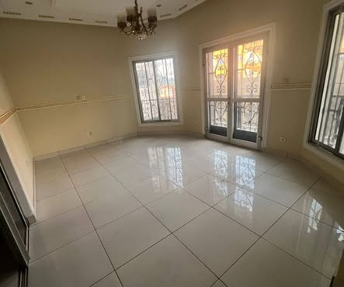 Appartement à louer – Mbankolo, 3 chambres climatisées