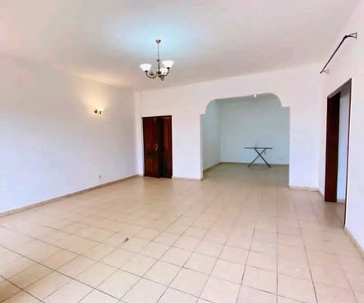 Appartement moderne 3 chambres à louer - Makepe St Tropez