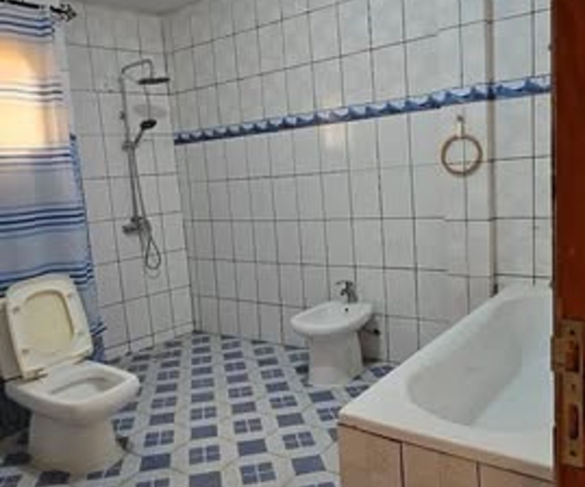 Appartement moderne à louer à Bastos