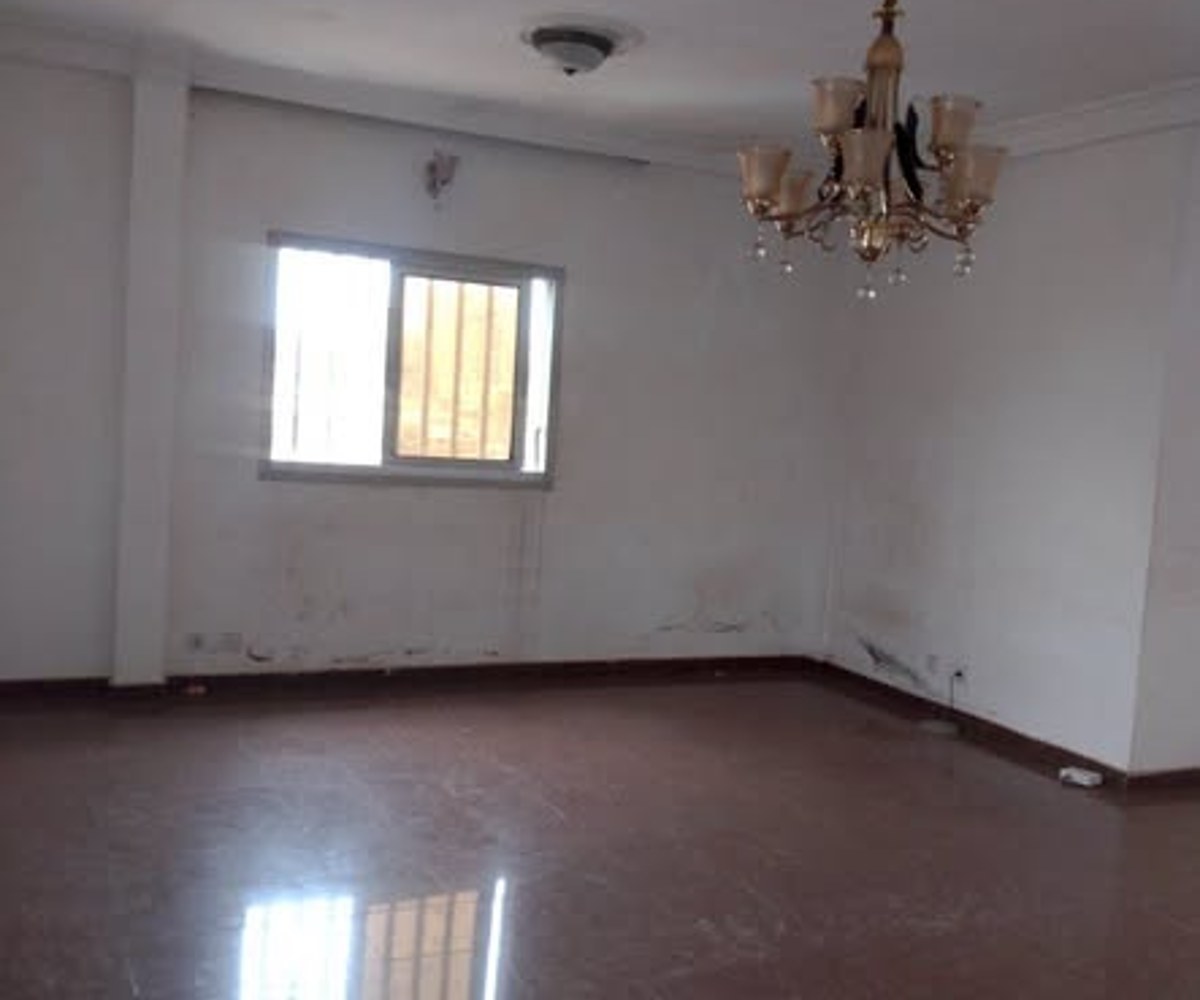 Bel Appartement Staffé et spacieux à Mvog-Ada