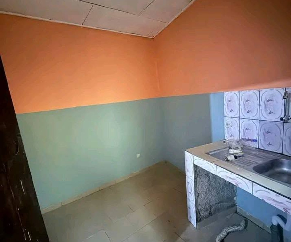 Studio moderne à Bonamoussadi carrefour maçon