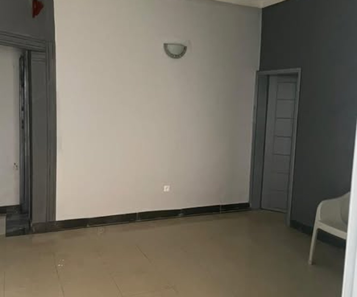 Appartement moderne 2 chambres à louer à PK14