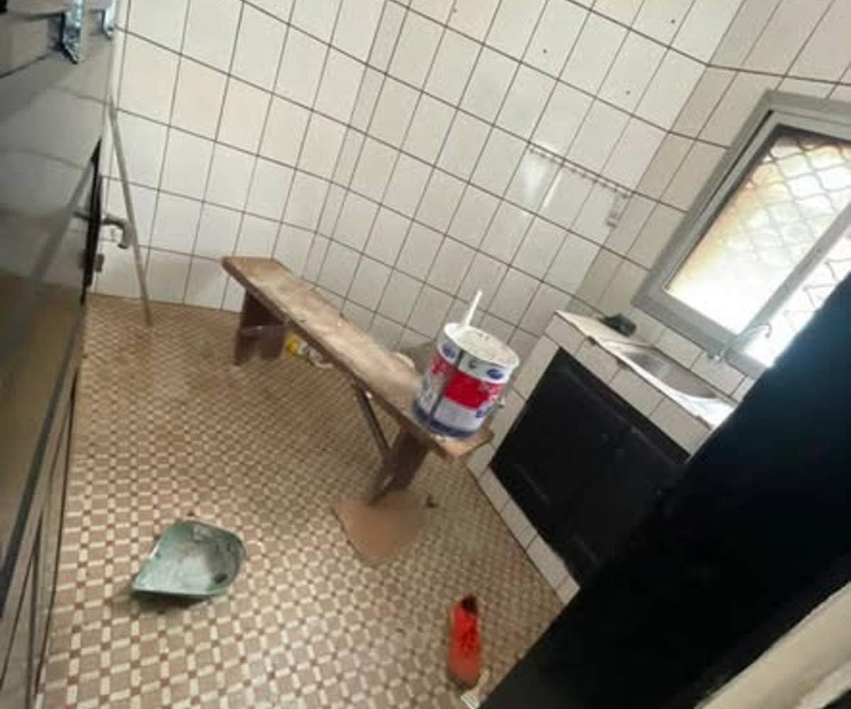 Studio moderne 4 pièces à Makepe BM