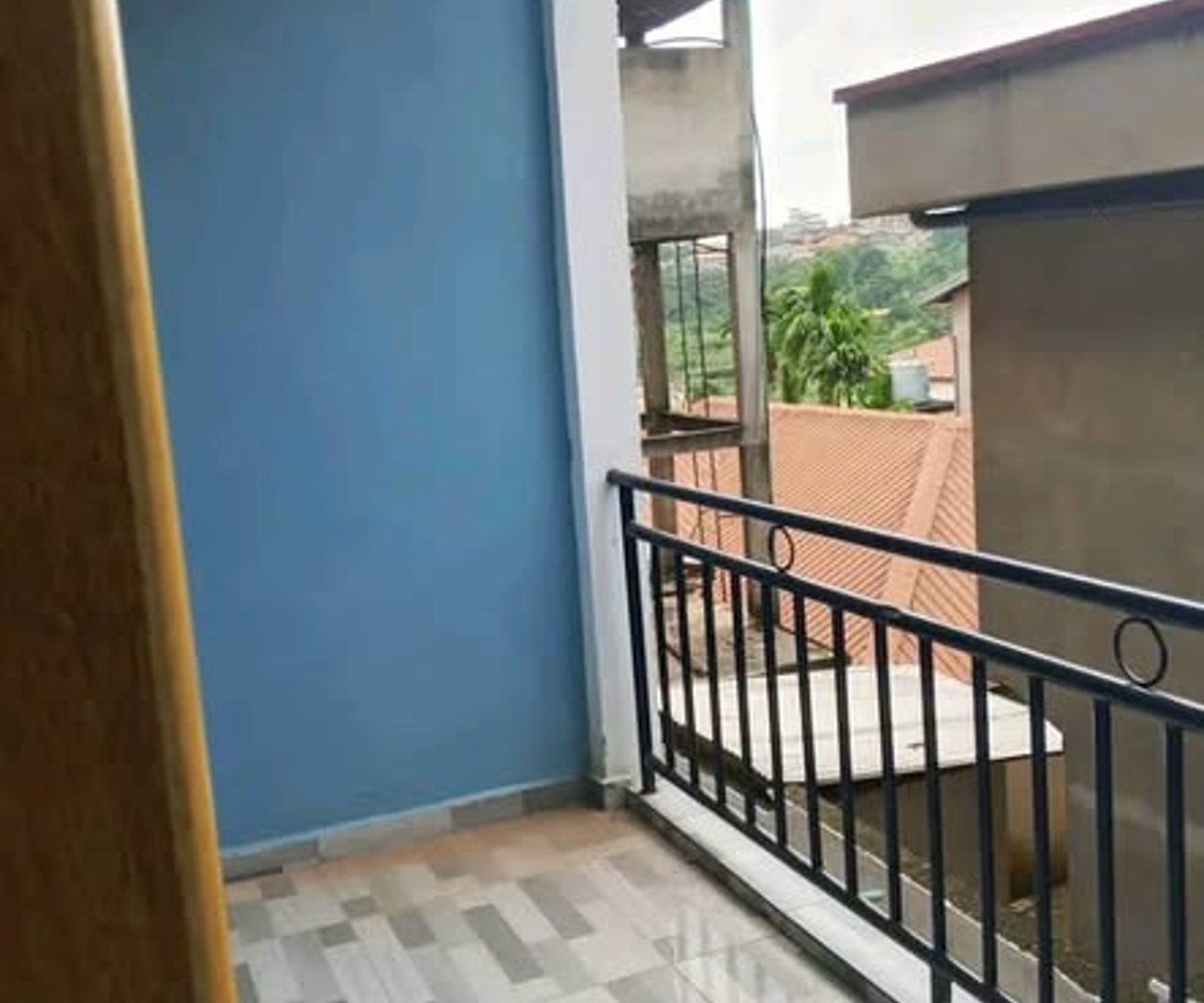 Appartement moderne à louer - Yaoundé Petits Génies