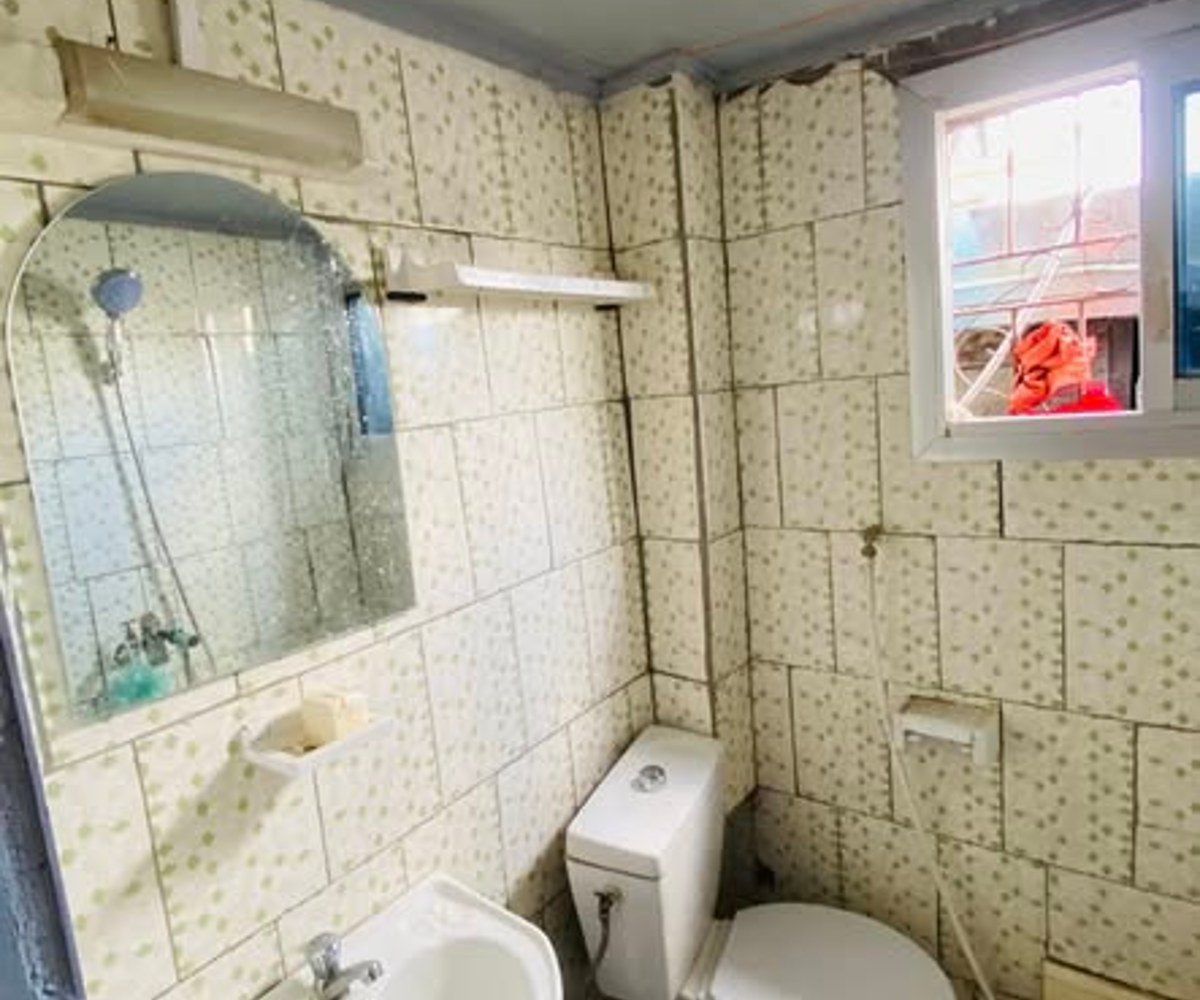 Grande chambre moderne à louer à PK13