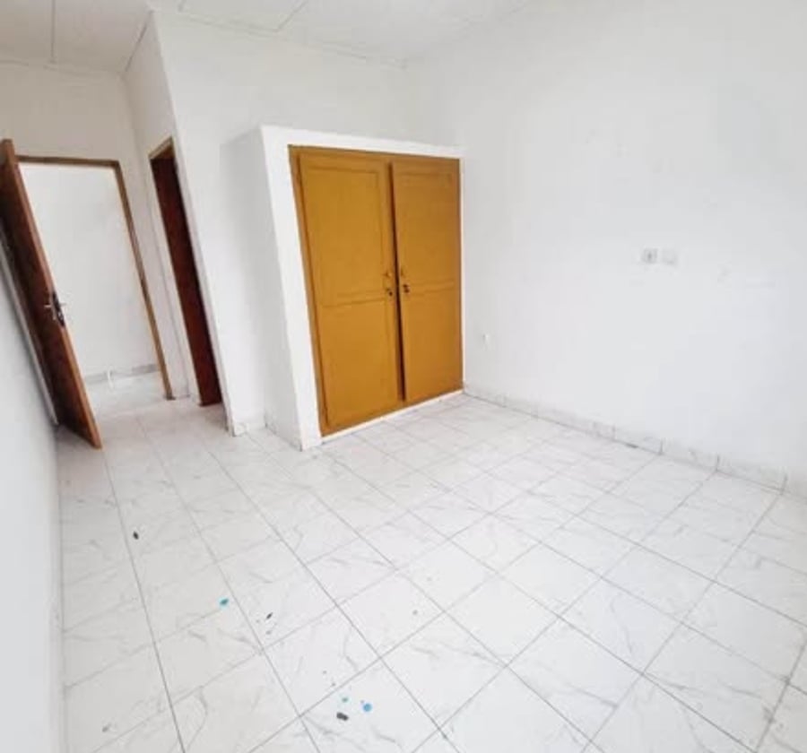 Appartement moderne à louer à Logbessou