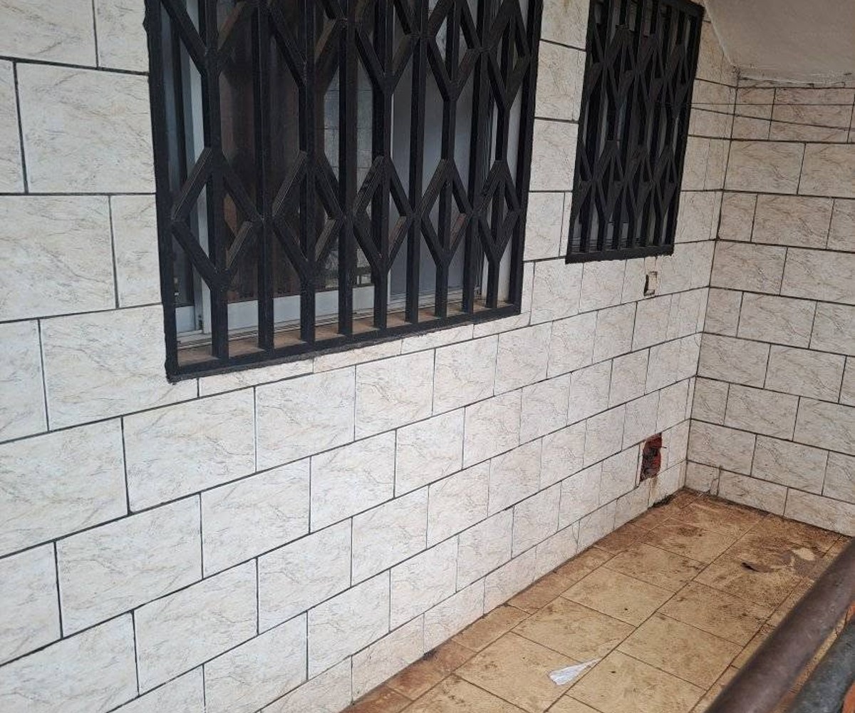 Joli Studio moderne, staffé et individuel à Nkolfoulou