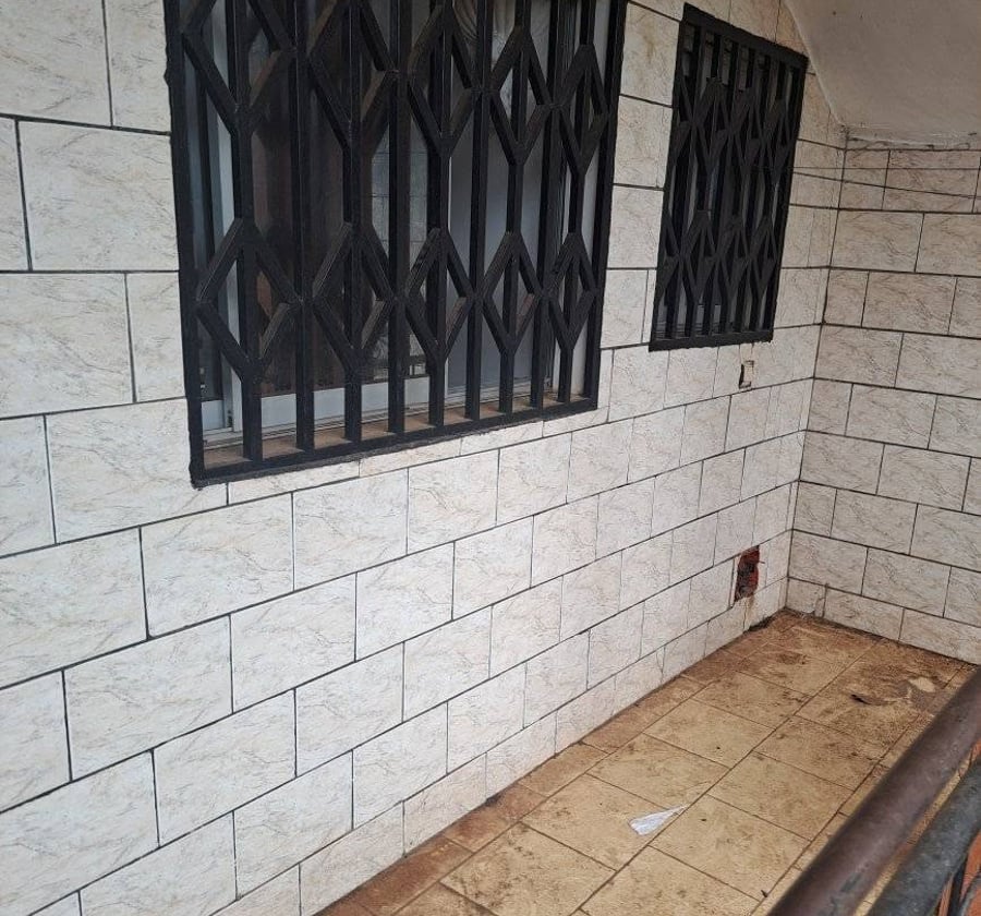 Joli Studio moderne, staffé et individuel à Nkolfoulou