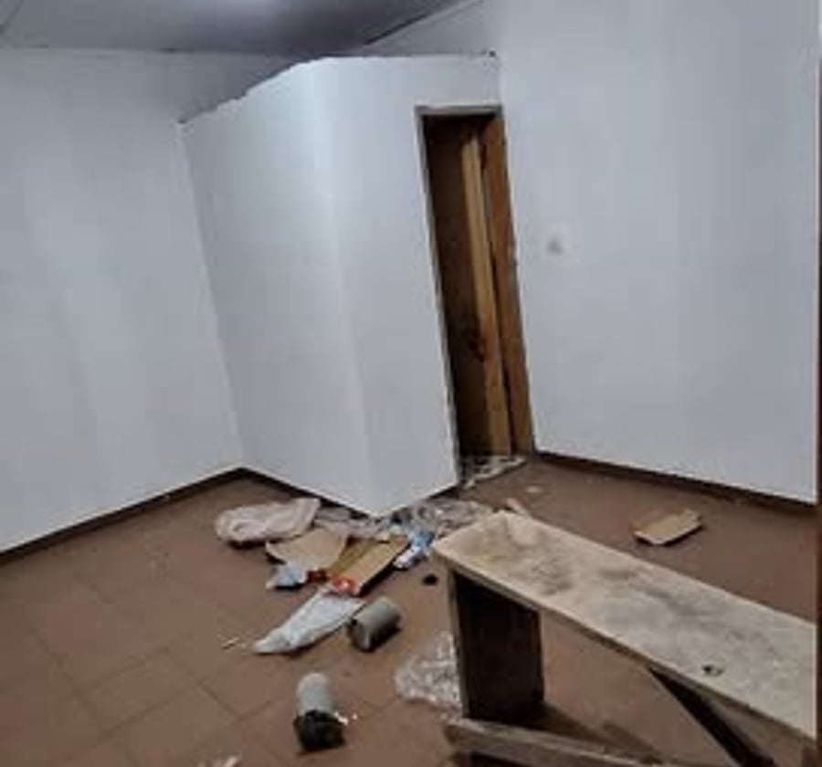 Chambre moderne avec salle de bains à louer à Ekoumdoum, Yaoundé