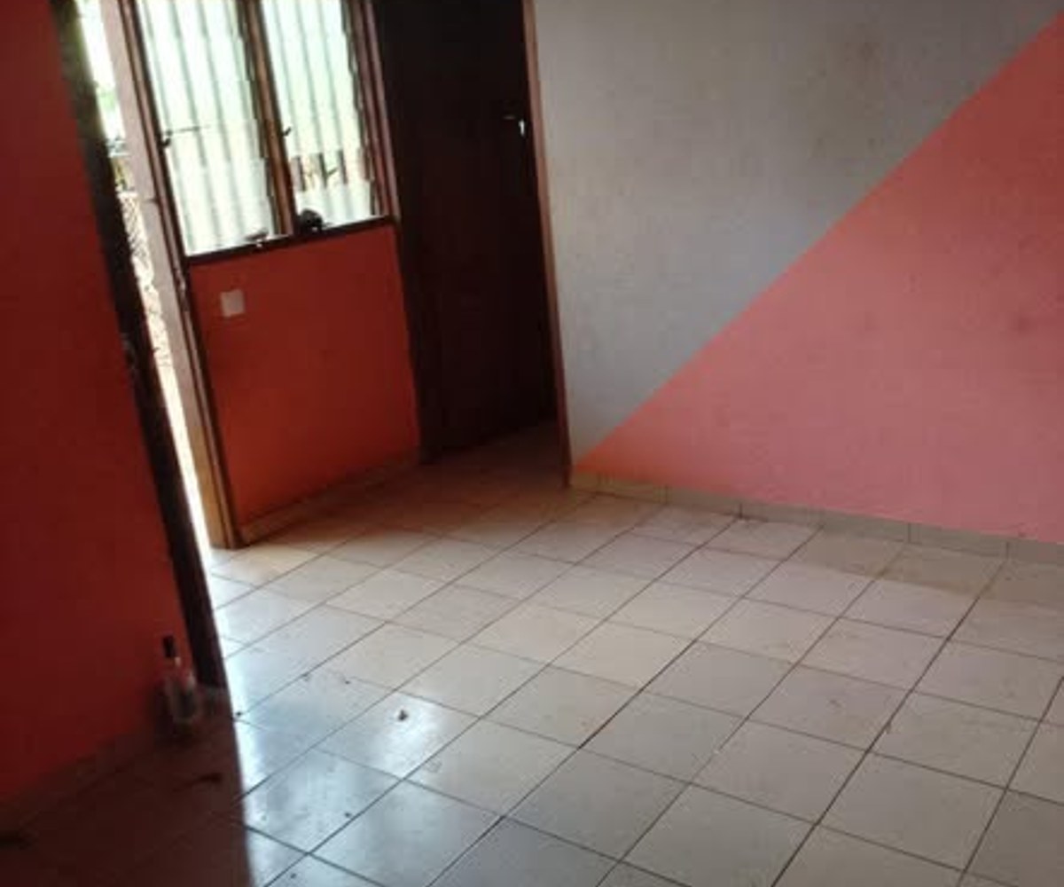 Studio moderne 4 pièces à louer - Ngousso