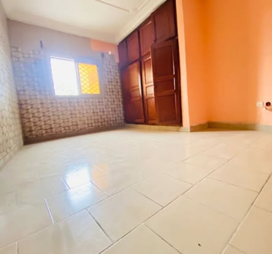 Appartement moderne 2 chambres - Logpom, Douala