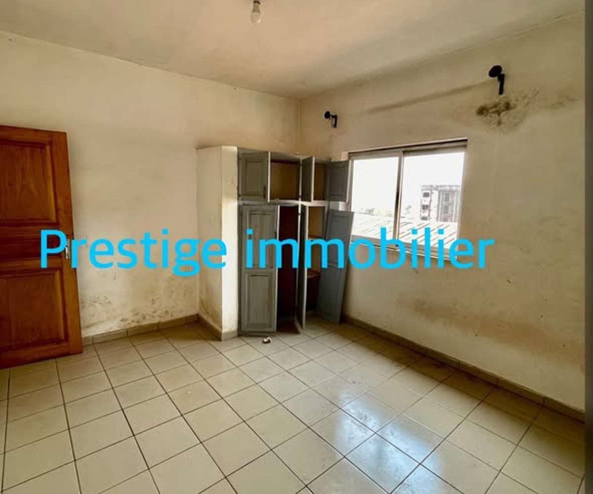 Appartement moderne à louer à Nsimeyong (Shell) - 2 chambres