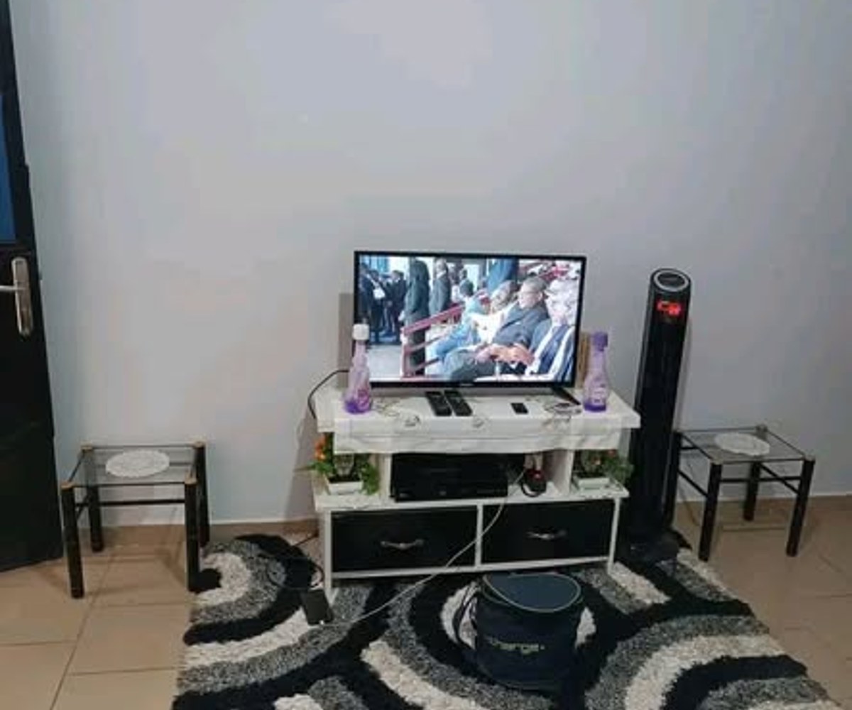 Chambre meublée à louer à Biyem-Assi