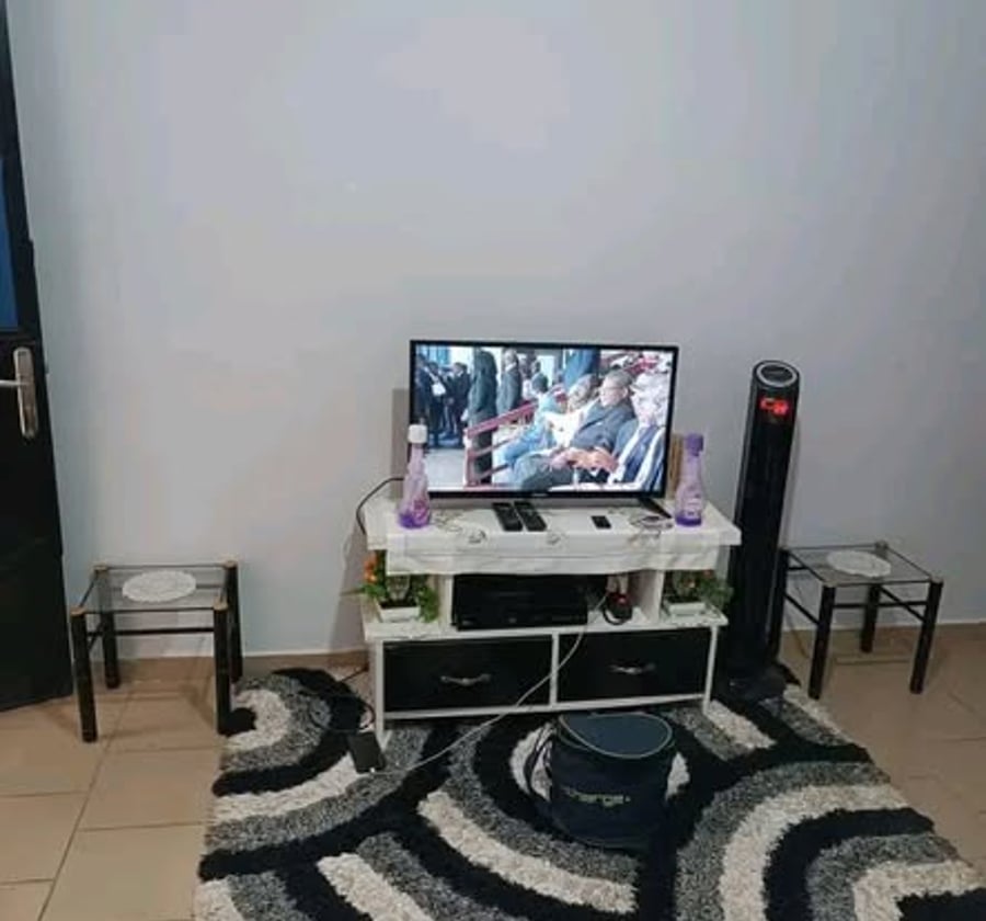 Chambre meublée à louer à Biyem-Assi