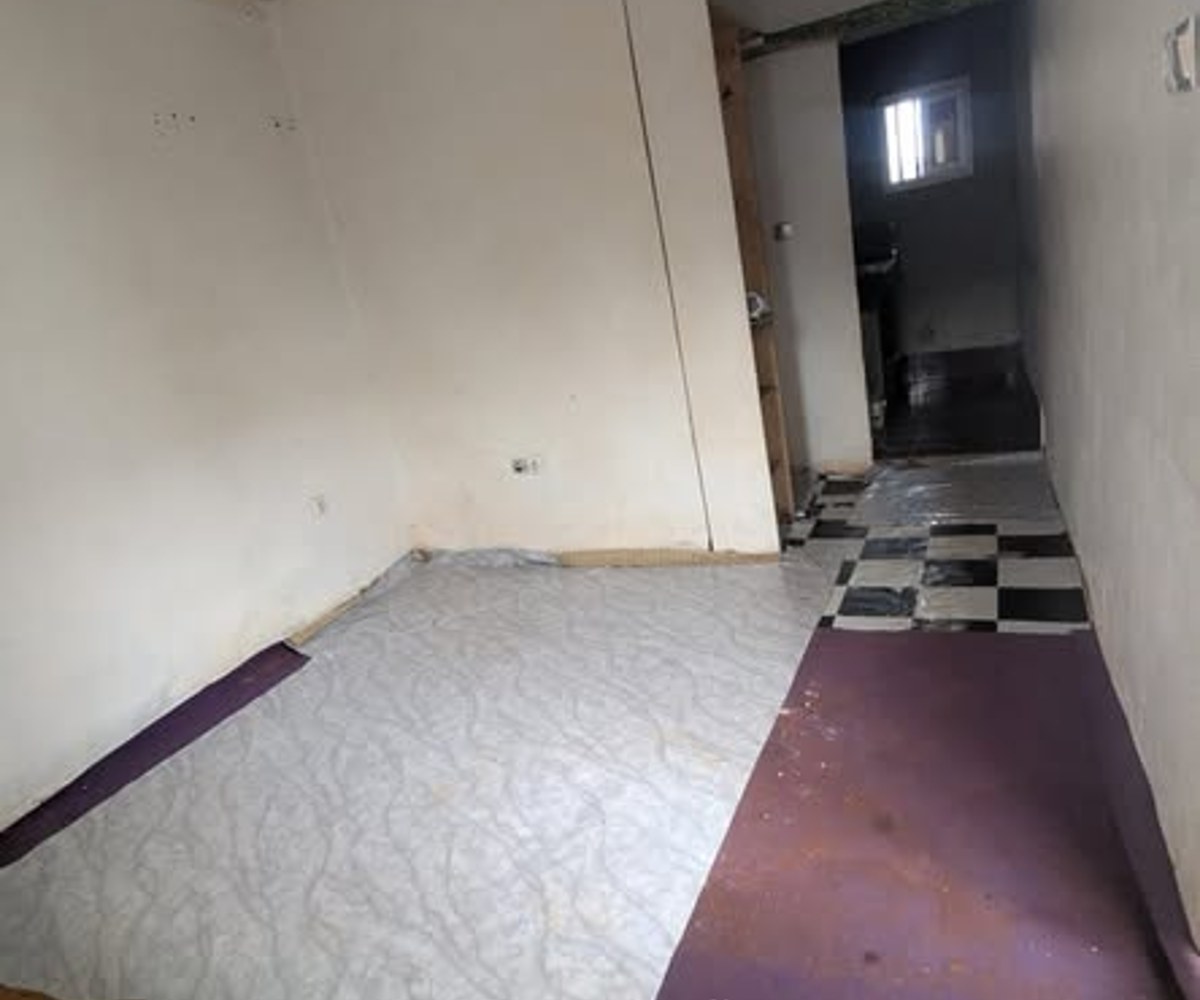 Chambre moderne 3 pièces - Simbock, Mbalgong