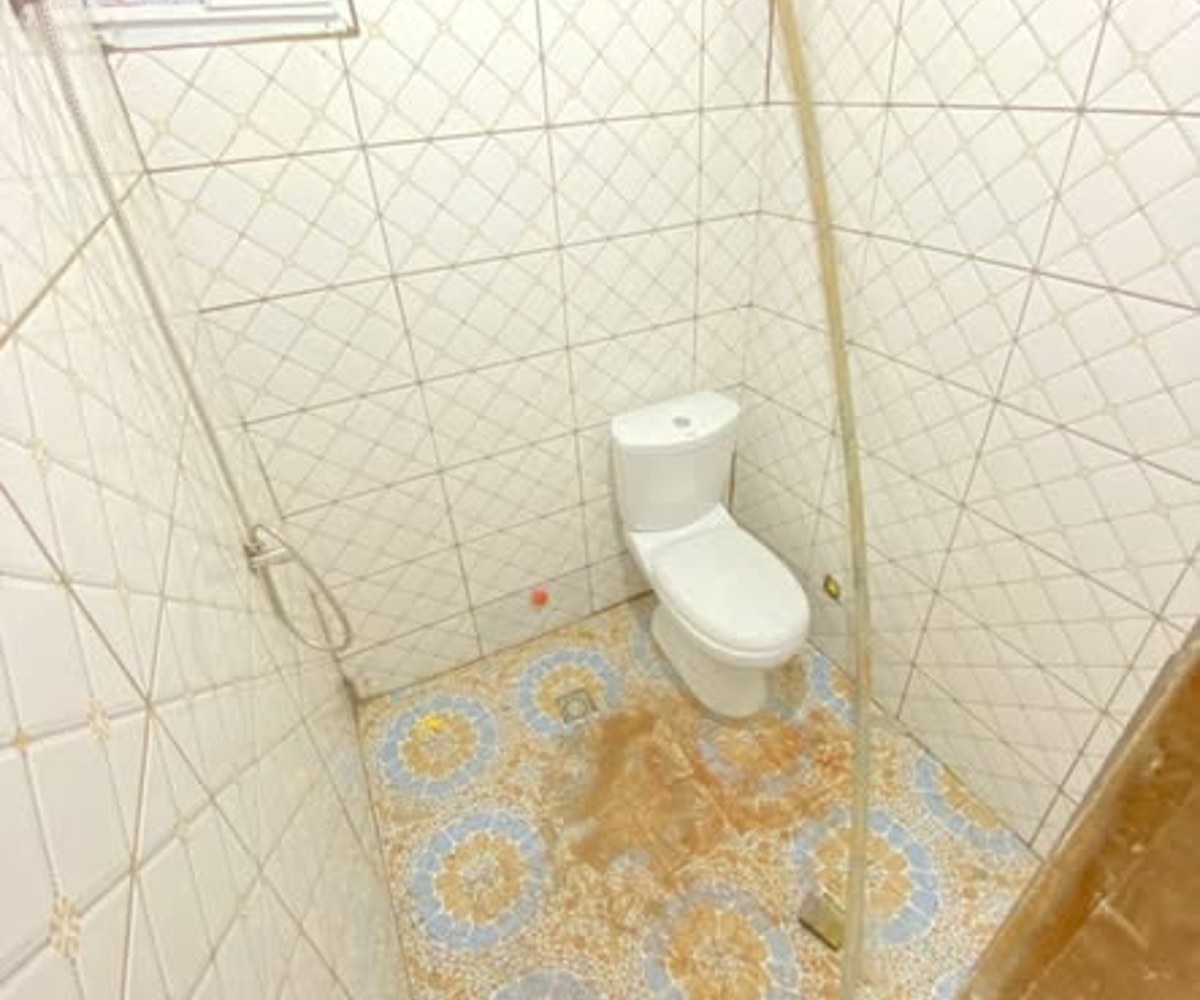 Chambre moderne 03 pièces à louer à MVOGBETSI