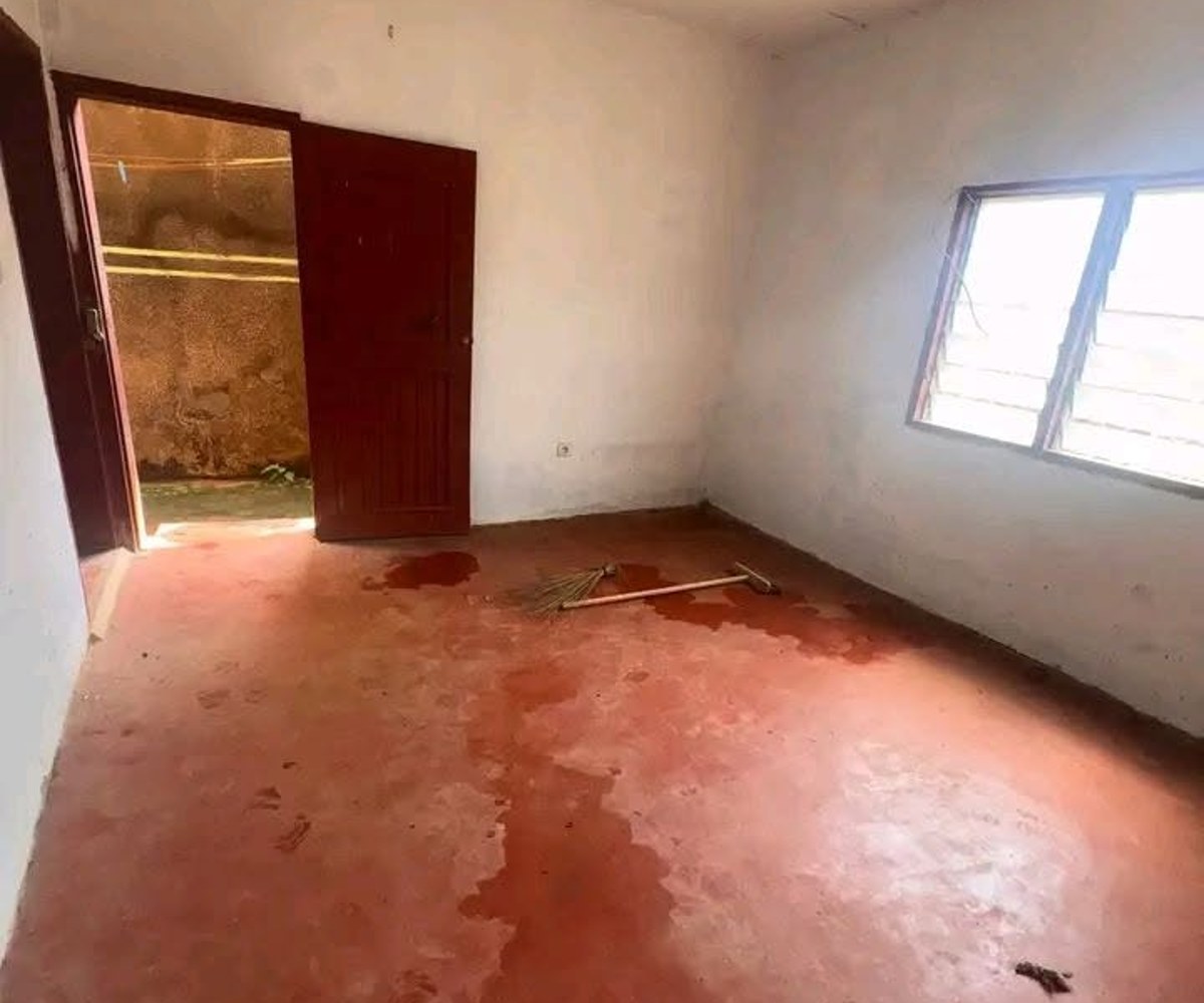 Studio moderne à louer à Ngousso - 35 000 FCFA/mois