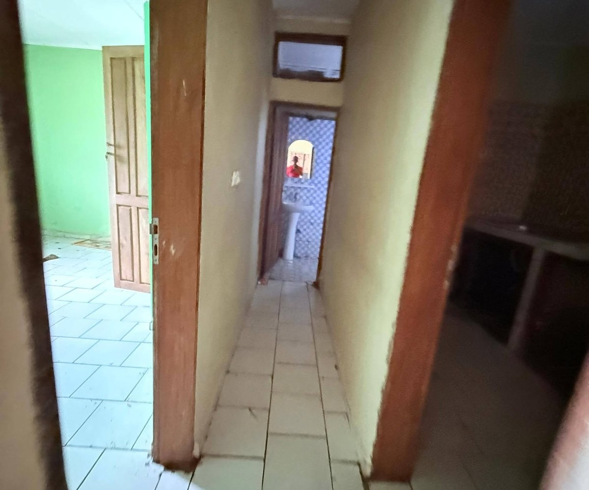 Studio moderne à louer à Nkolfoulou, Yaoundé
