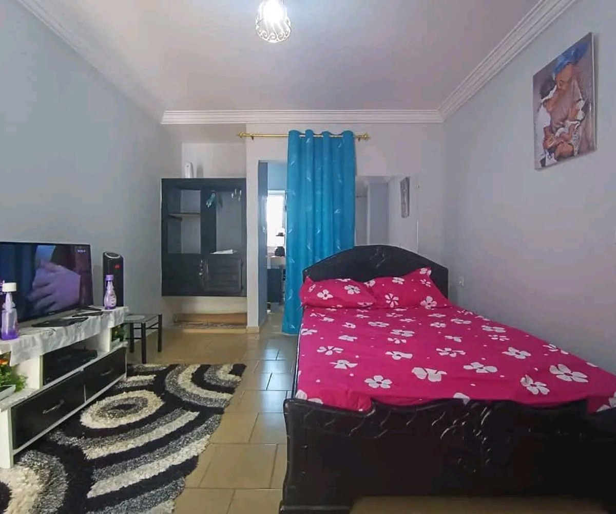 Chambre meublée à louer - Biyem-Assi