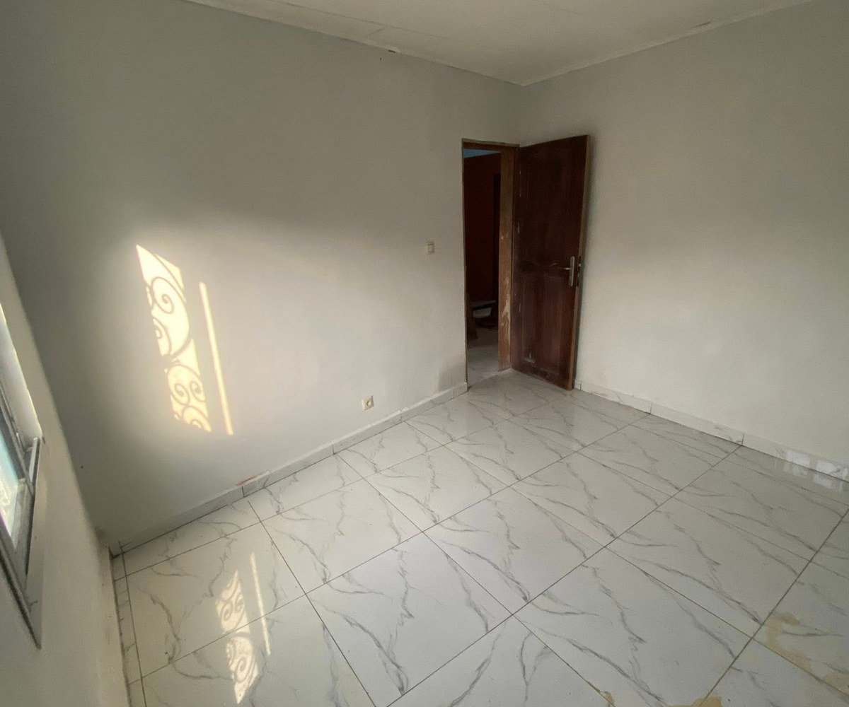 Appartement moderne à louer - PK 14, Douala
