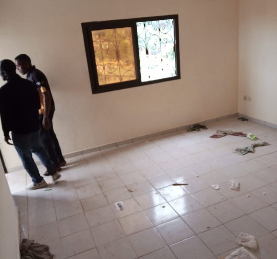 Appartement moderne 2 chambres à louer à Nkolmesseng