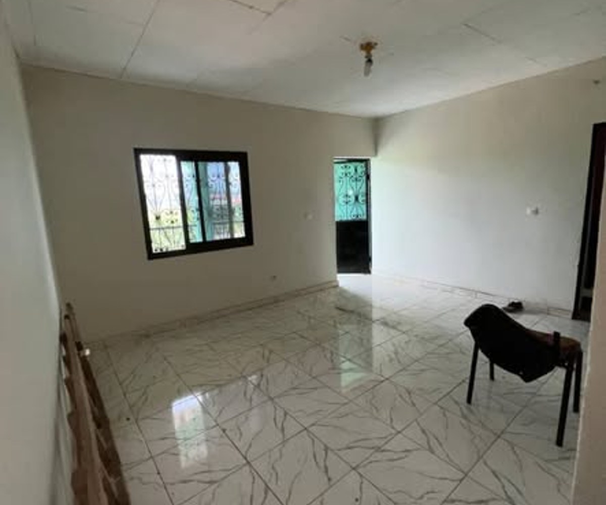 Appartement à louer à Fourgerol, Yaoundé