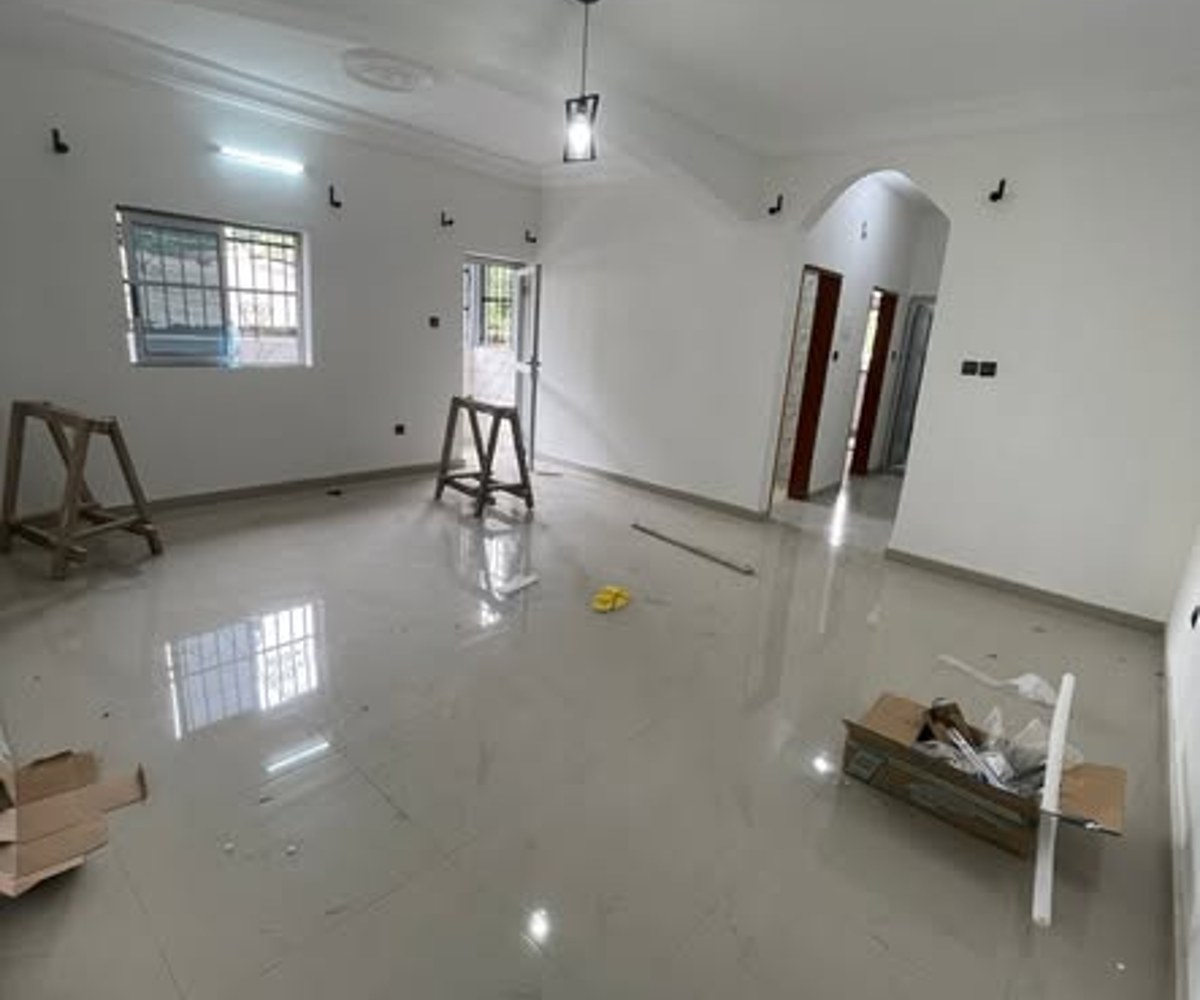 Studio moderne neuf à louer à PK12