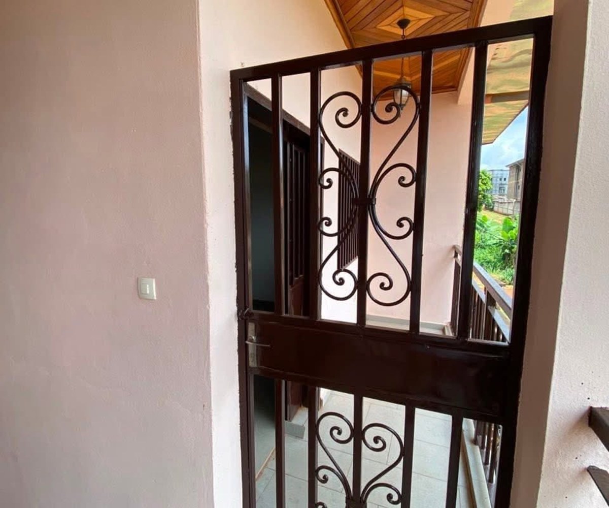 Appartement à Ngousso - 2 chambres - 85 000 XAF/mois