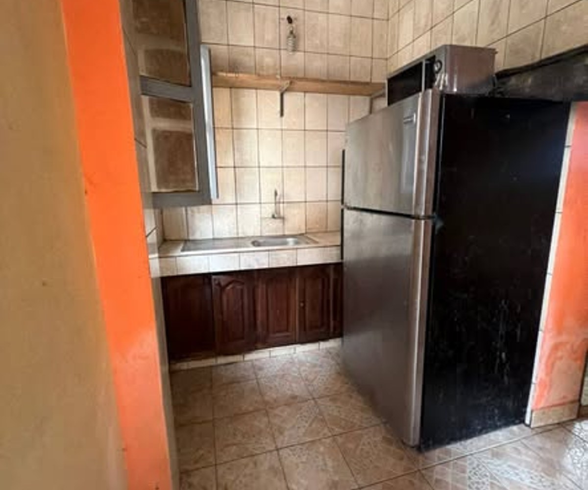 Chambre moderne à louer à Logbessou